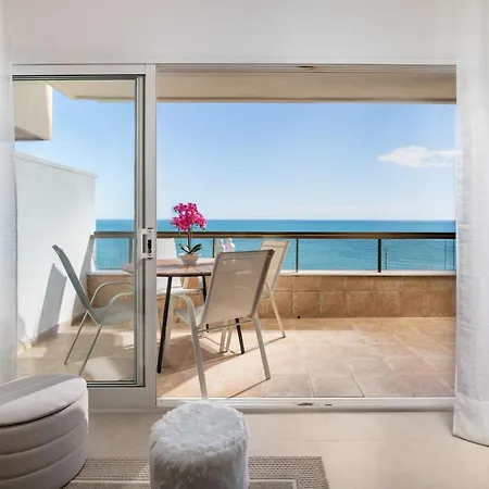 شقة Paseo Maritimo Primera Linea De Playa إِستيبونا