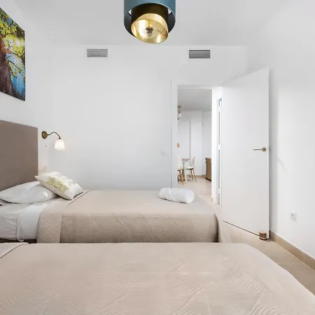 דירה Beachfront Promenade By Libehomes