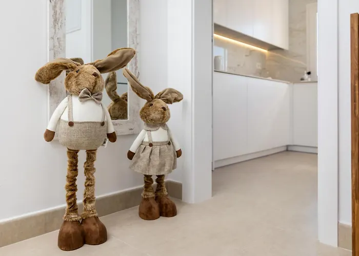 Promenade Beachfront Apartment Estepona