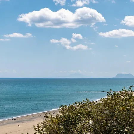 Promenade Beachfront *