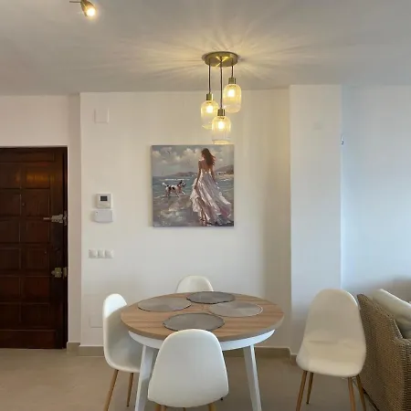 Apartment Paseo Maritimo Primera Linea De Playa