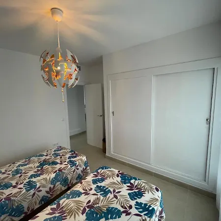 Apartment Paseo Maritimo Primera Linea De Playa *