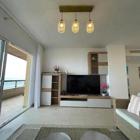 Paseo Maritimo Primera Linea De Playa Apartment Estepona